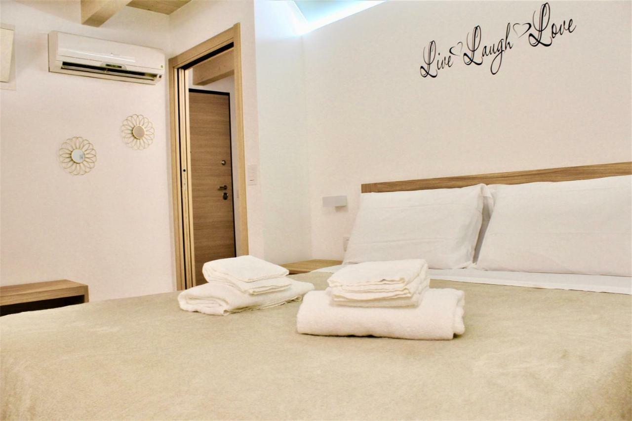 More Apartments Il Ferrarese 3 バーリ エクステリア 写真